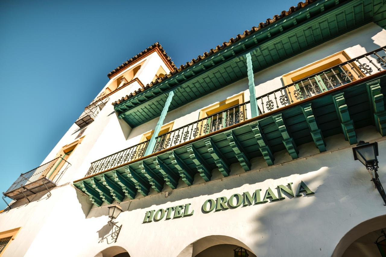 Hotel Oromana 알칼라데과다이라 외부 사진