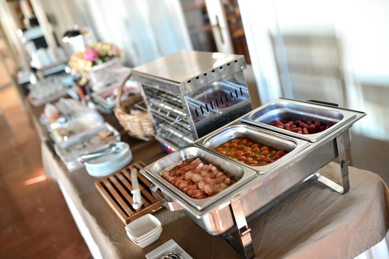 Hotel Oromana 알칼라데과다이라 외부 사진